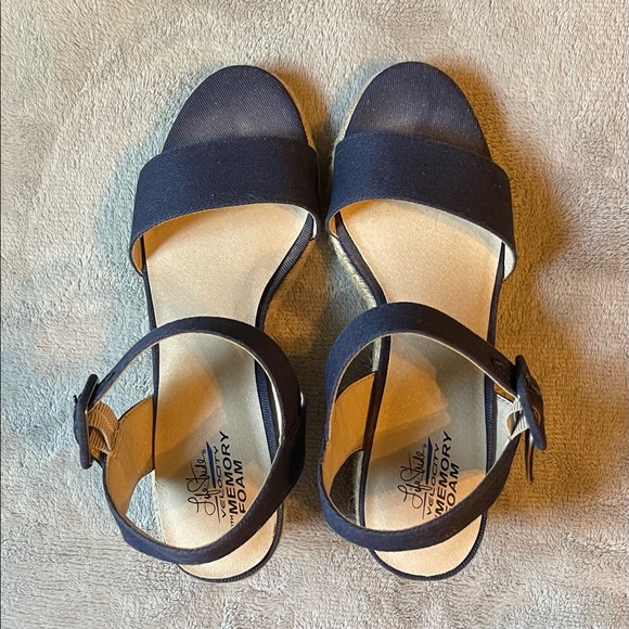 Life Stride Velocity Memory Foam Wedges Size 8.5 - Picture 5 of 6